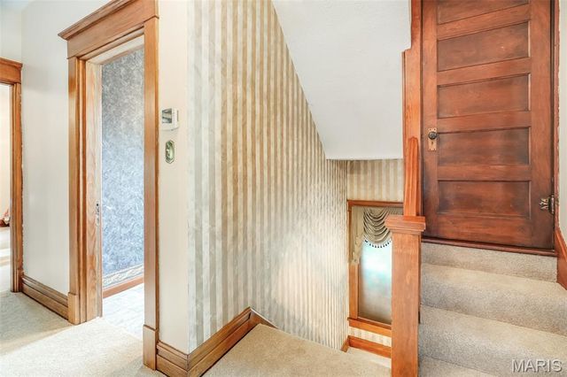 842 Lewis Avenue, Wood River, IL 62095