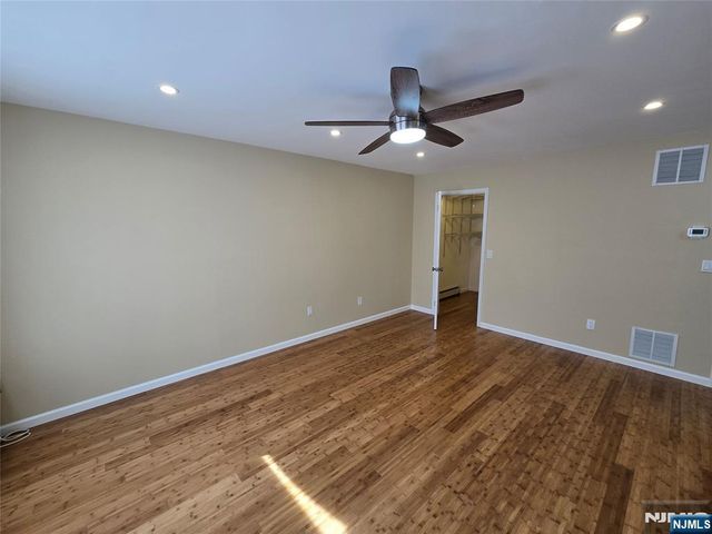 192 Hackensack Street E, East Rutherford, NJ 07073