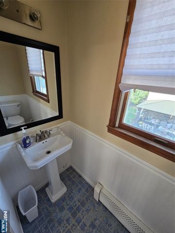 192 Hackensack Street E, East Rutherford, NJ 07073