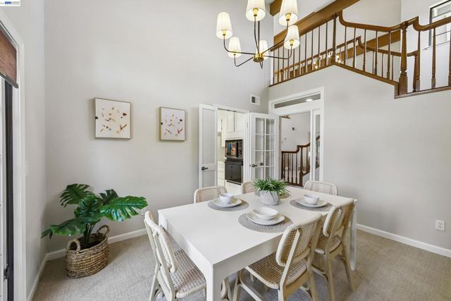 63 Sea Brg, Alameda, CA 94502