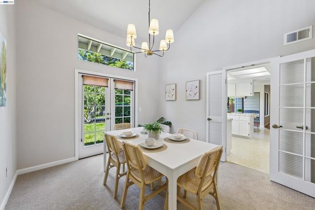 63 Sea Brg, Alameda, CA 94502