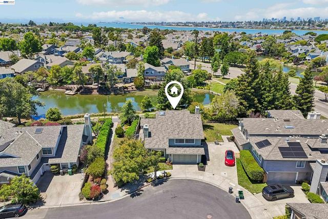 63 Sea Brg, Alameda, CA 94502