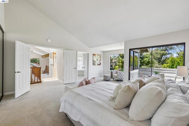 63 Sea Brg, Alameda, CA 94502