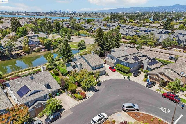 63 Sea Brg, Alameda, CA 94502