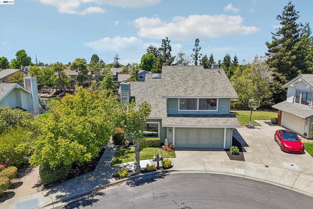 63 Sea Brg, Alameda, CA 94502