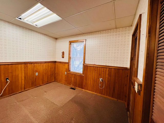 69 York Street, Lyndon, VT 05851