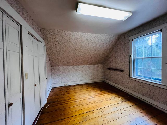 69 York Street, Lyndon, VT 05851