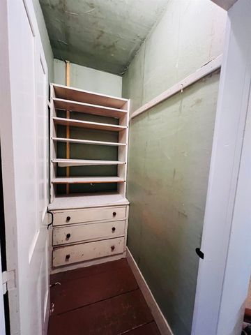 69 York Street, Lyndon, VT 05851