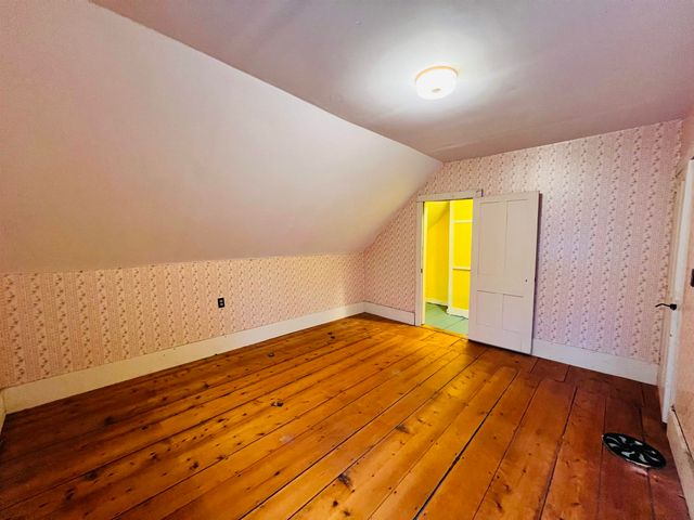 69 York Street, Lyndon, VT 05851