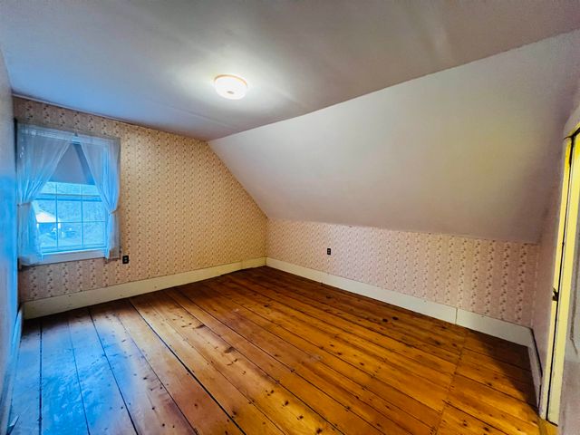 69 York Street, Lyndon, VT 05851