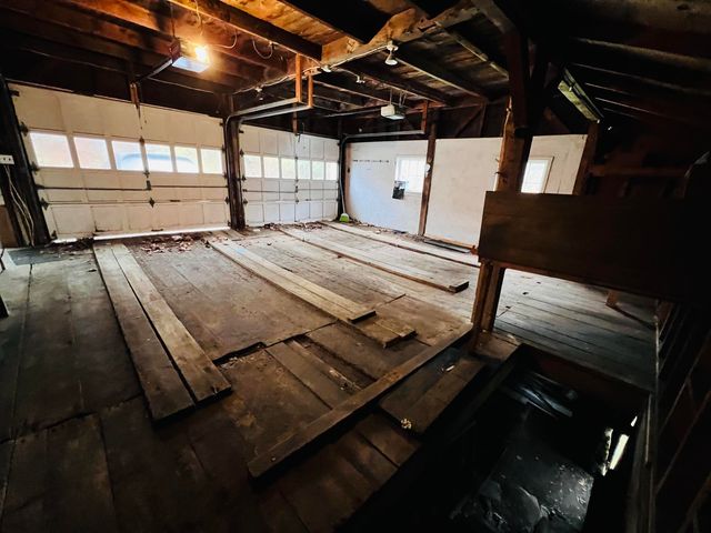 69 York Street, Lyndon, VT 05851