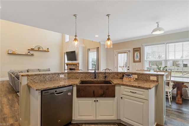 2 Dailey RD, Camden, NC 27921