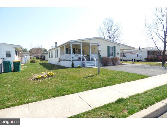 642 BUTTERNUT CT, Red Hill, PA 18076