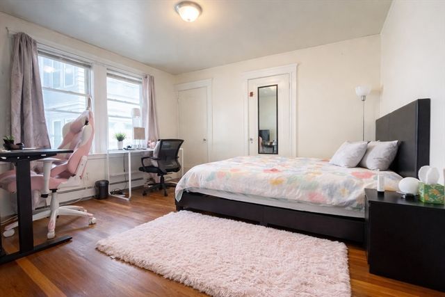 23 Menotomy Rd 1, Arlington, MA 02476
