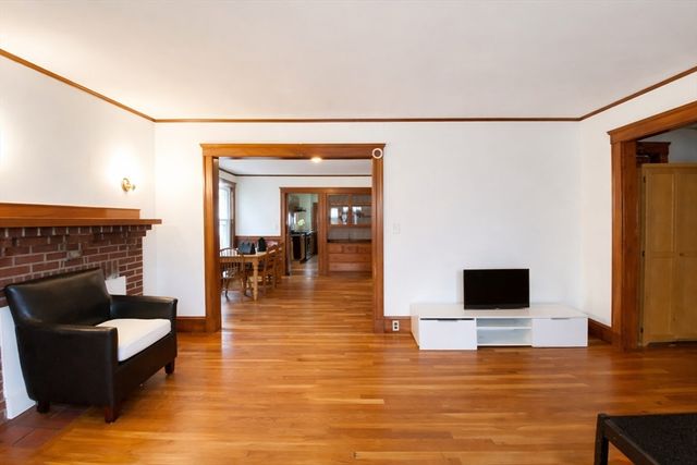 23 Menotomy Rd 1, Arlington, MA 02476