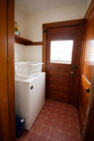 23 Menotomy Rd 1, Arlington, MA 02476