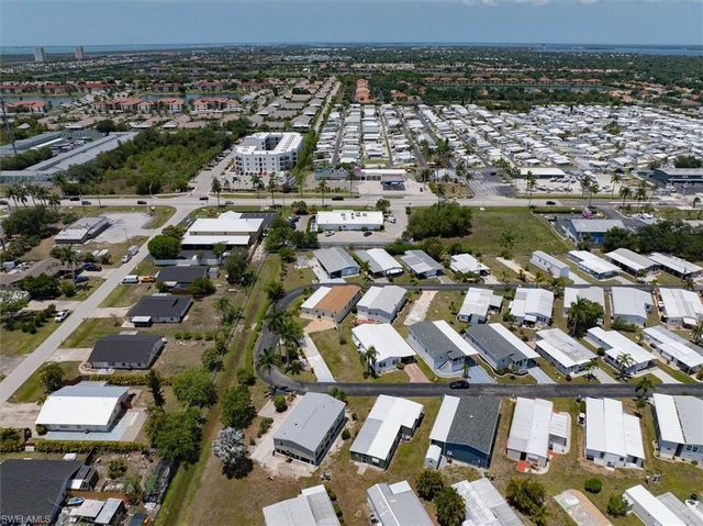 130 Dawn ST, Fort Myers, FL 33908