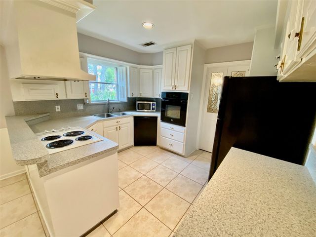 2206 Tannehill Drive, Houston, TX 77008