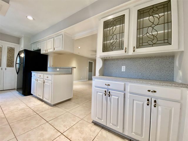 2206 Tannehill Drive, Houston, TX 77008