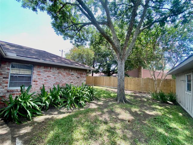 2206 Tannehill Drive, Houston, TX 77008