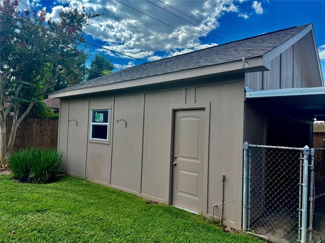 2206 Tannehill Drive, Houston, TX 77008