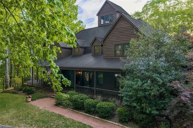 300 Cottonstone Lane, Troy, NC 27371