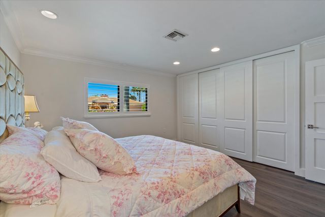 4410 NE 24TH Avenue, Lighthouse Point, FL 33064