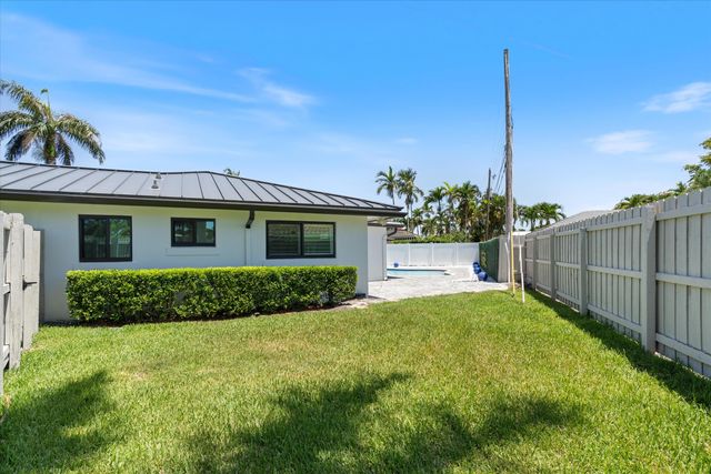 4410 NE 24TH Avenue, Lighthouse Point, FL 33064