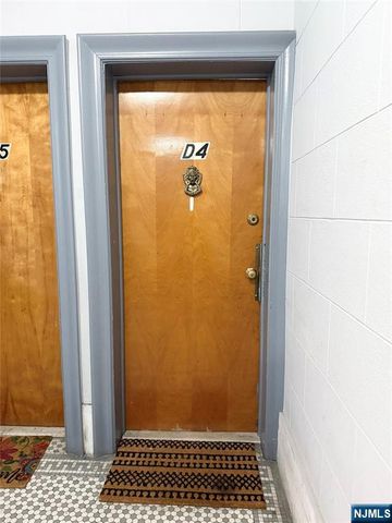 3718 Park Avenue D4, Weehawken, NJ 07086