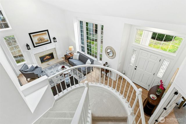 2409 237th Court NE, Sammamish, WA 98074