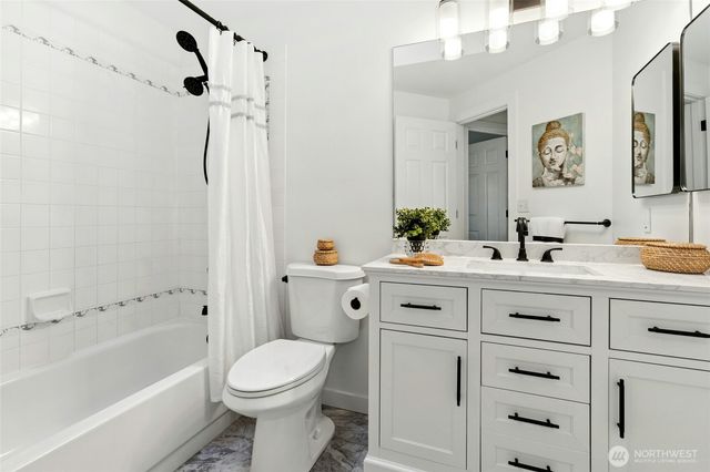 2409 237th Court NE, Sammamish, WA 98074