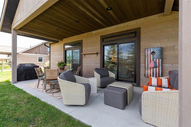 631 White Horse Loop, Bozeman, MT 59718