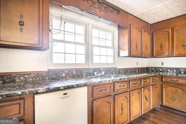 100 Glenwood Avenue, Warner Robins, GA 31088