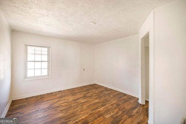 100 Glenwood Avenue, Warner Robins, GA 31088