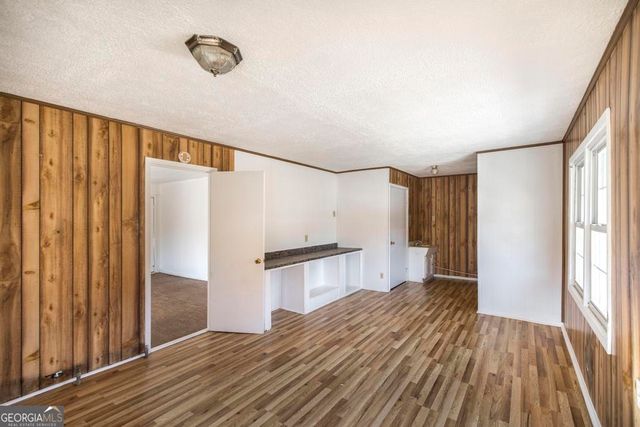 100 Glenwood Avenue, Warner Robins, GA 31088