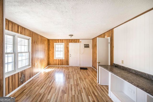 100 Glenwood Avenue, Warner Robins, GA 31088