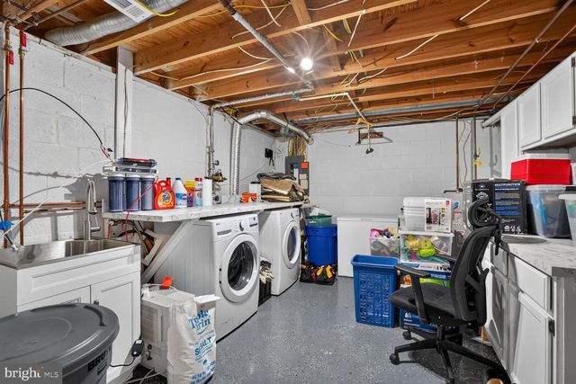 5010 GAINSBOROUGH DR, Fairfax, VA 22032
