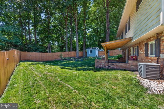 5010 GAINSBOROUGH DR, Fairfax, VA 22032