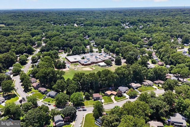 5010 GAINSBOROUGH DR, Fairfax, VA 22032