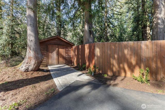 24360 270th Avenue SE, Maple Valley, WA 98038
