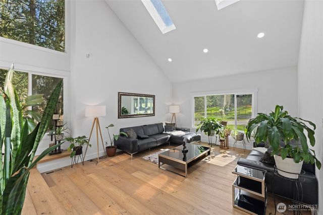 24360 270th Avenue SE, Maple Valley, WA 98038