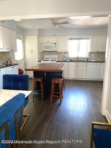 55 Heath Avenue, Oakhurst, NJ 07755