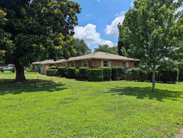 2100 Fairfax Street NE, Huntsville, AL 35811