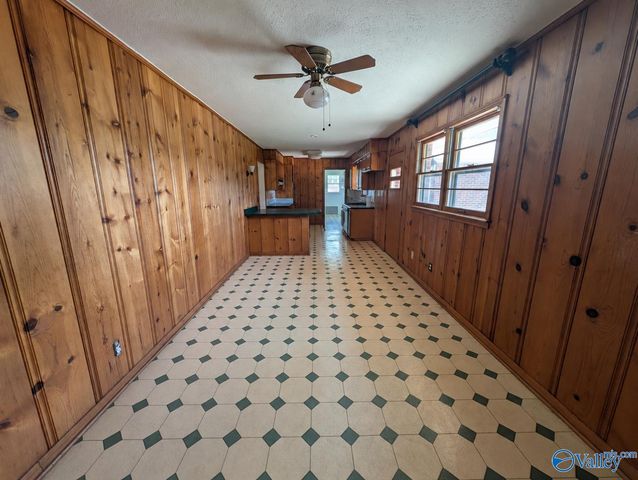 2100 Fairfax Street NE, Huntsville, AL 35811