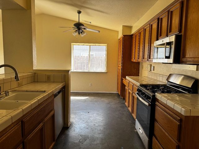 234 Oak View Lane, Oakley, CA 94561