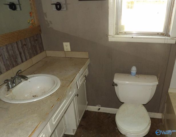 193 County Road 580, Rogersville, AL 35652