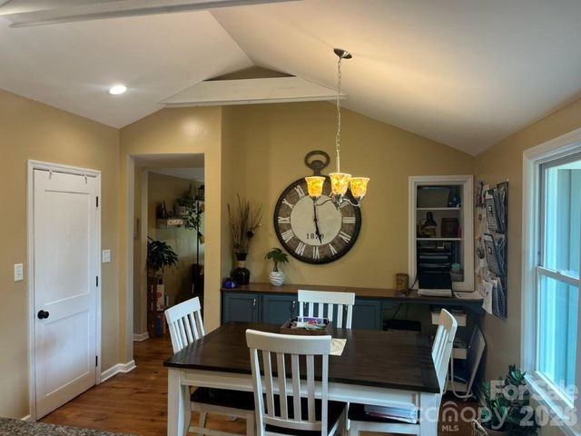 325 Ewbank Road, Etowah, NC 28729