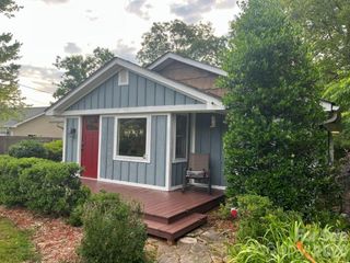 325 Ewbank Road, Etowah, NC 28729
