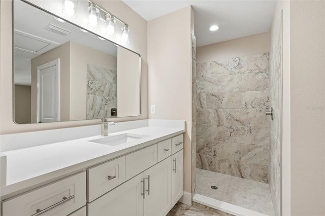 16325 FORCE ROAD, Brooksville, FL 34614