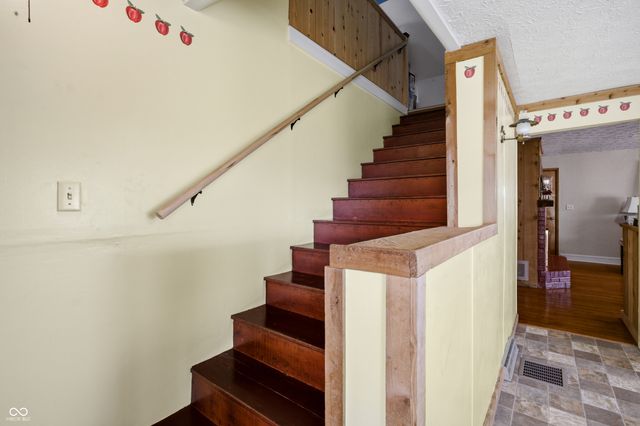 3850 S 150 W, Columbus, IN 47201